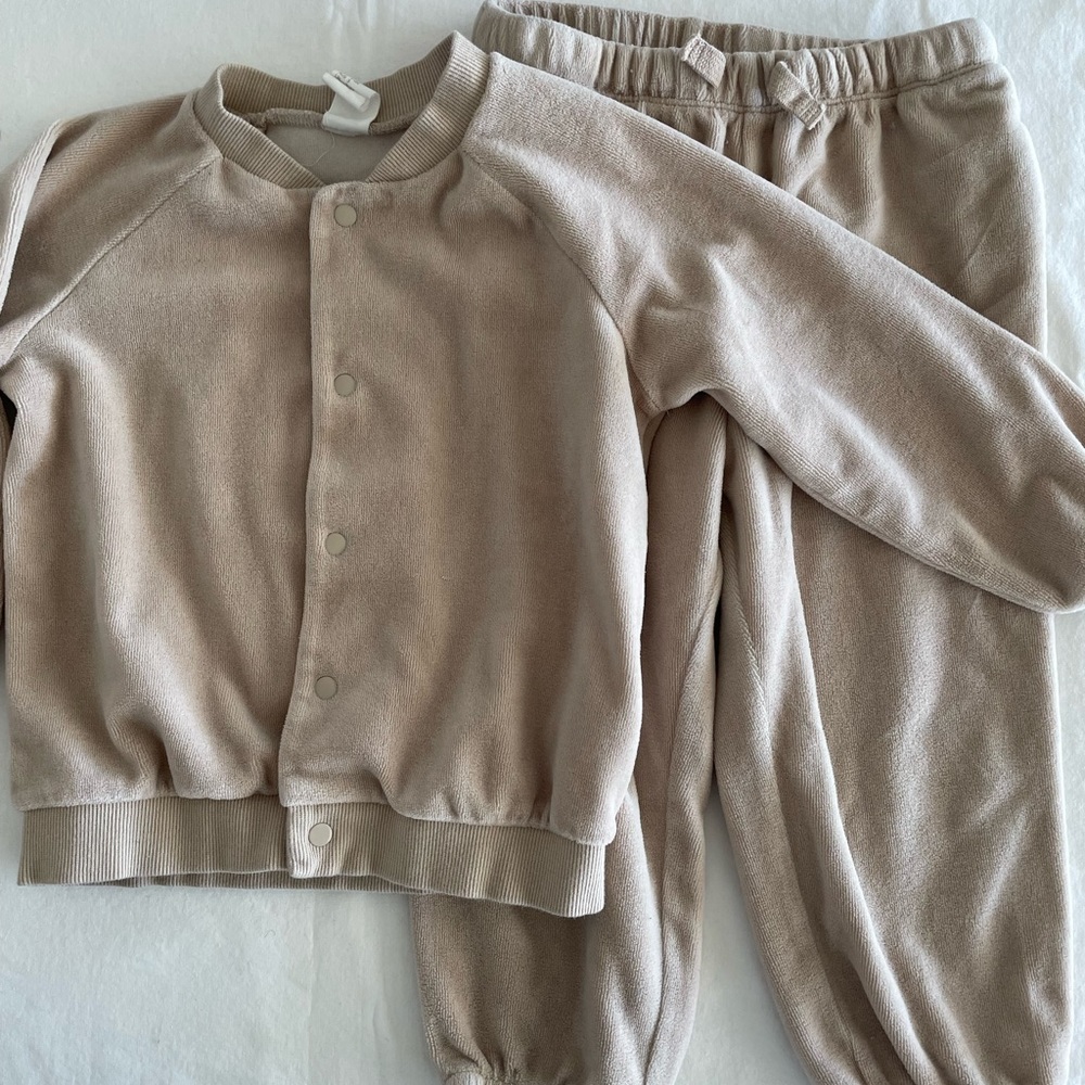 2 Piece Terry Cloth Gender Neutral Outfit